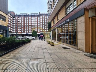 Garaje en venta en Zona Teatro Campoamor en Oviedo