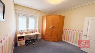 Piso en venta en Puerto Chico en Santander