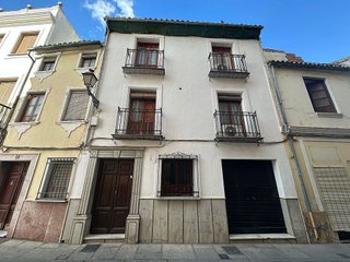 Terreno en venta en Zona de Cueva de Menga en Antequera