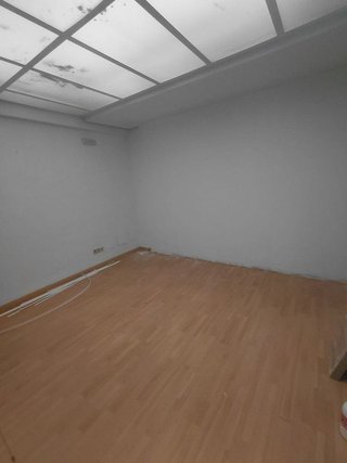 Oficina en venta en Avda de Madrid - Pº de la Estación en Jaén