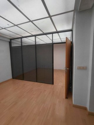 Oficina en venta en Avda de Madrid - Pº de la Estación en Jaén