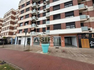 Local comercial en venta en L'Alquenència en Alzira