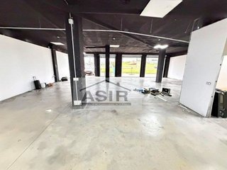 Local comercial en venta en L'Alquenència en Alzira