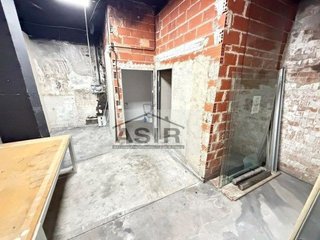 Local comercial en venta en L'Alquenència en Alzira