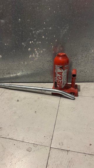 Gato Hidráulico Botella MEGA 10T + Barra