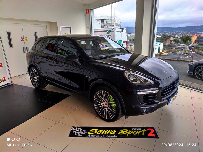 Porsche Cayenne 2015