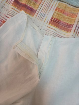 Pantalón de verano lino blanco. T 36.