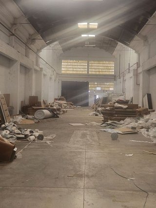 Nave industrial en alquiler en Centre en Hospitalet de Llobregat, L´