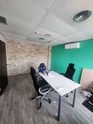 Nave industrial en alquiler en Centre en Hospitalet de Llobregat, L´