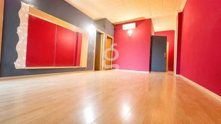 Local comercial en alquiler en Gavarra en Cornellà de Llobregat