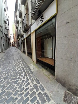 Local comercial en alquiler en Olot