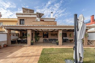 Casa pareada en venta en Ogíjares