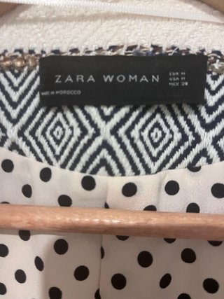 Abrigo Zara con abalorios Talla M