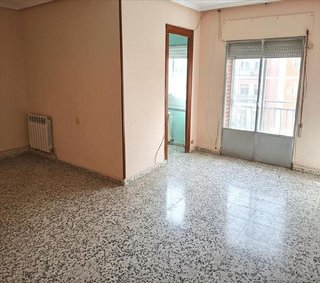 Piso en venta en Ensanche en Teruel