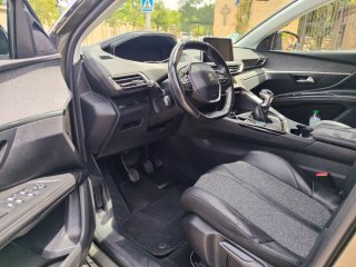 Peugeot 5008 2017