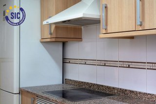 Ático en venta en Avda. de Abril. - 9 de octubre en Sagunto