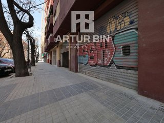 Local comercial en venta en Malilla en Valencia