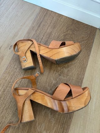 Sandalias Zara Tacón Madera Piel Beige