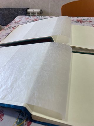 Cuaderno de fotos naranja y azul