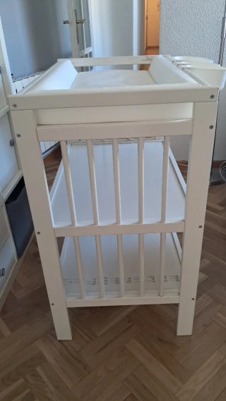 Cambiador bebé. Modelo ikea GULLIVER.