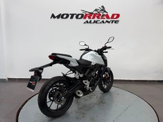 Honda CB125R