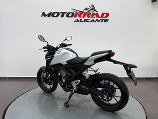Honda CB125R