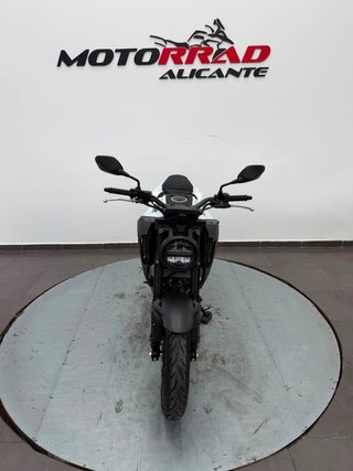 Honda CB125R