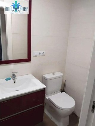 Casa adosada en venta en Hermanos Falcó - Sepulcro Bolera en Albacete