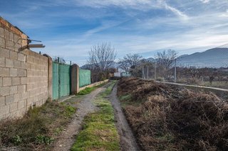 Terreno en venta en Zubia (La)