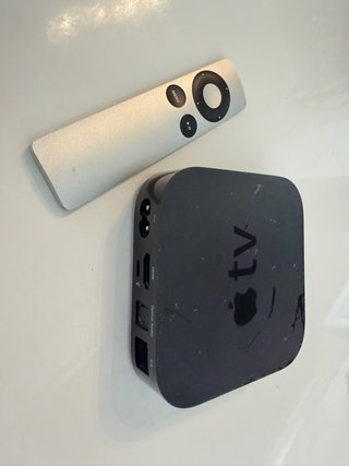 Apple TV 3ª Gen (A1378) + Mando