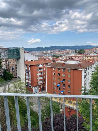 Local comercial en venta en Uretamendi en Bilbao