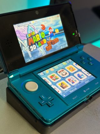 Nintendo 3DS Coral