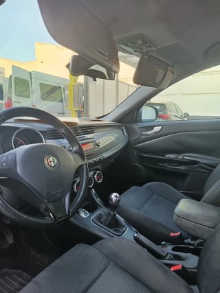 Alfa Romeo Giulietta 2011
