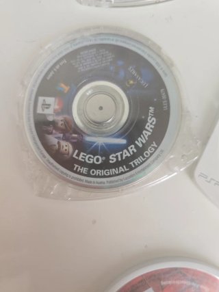 Lote 5 UMD PSP: WipEout, Dragon Ball, Star Wars, F