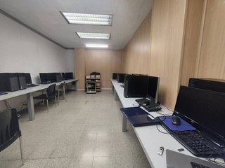 Local comercial en alquiler en El Sucre-Universitat en Vic