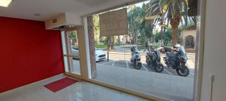 Local comercial en alquiler en El Centre en Esplugues de Llobregat