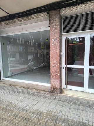 Local comercial en alquiler en El Centre en Esplugues de Llobregat