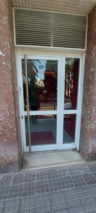 Local comercial en alquiler en El Centre en Esplugues de Llobregat