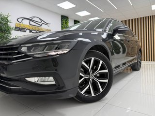 VOLKSWAGEN Passat Variant 2.0TDI EVO Executive