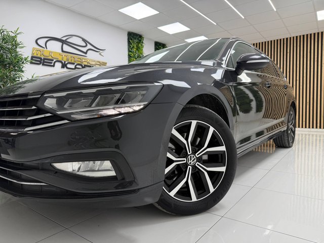 VOLKSWAGEN Passat Variant 2.0TDI EVO Executive
