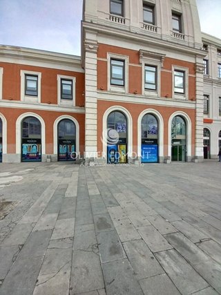 Oficina en alquiler en Casa de Campo en Madrid