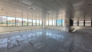 Oficina en alquiler en Valdebebas - Valdefuentes en Madrid