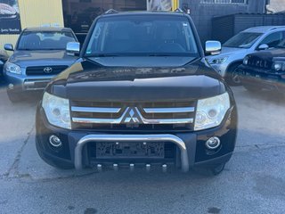Mitsubishi Montero 2008