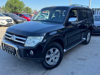 Mitsubishi Montero 2008