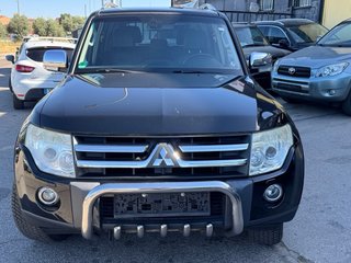 Mitsubishi Montero 2008