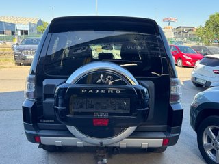 Mitsubishi Montero 2008