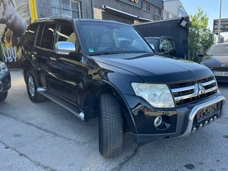 Mitsubishi Montero 2008