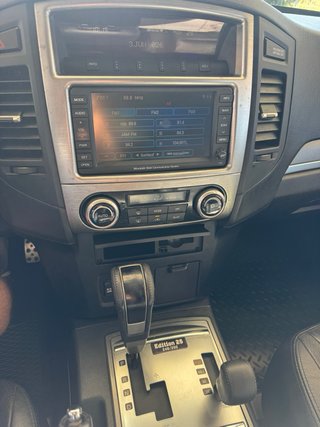 Mitsubishi Montero 2008