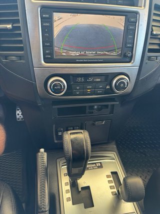 Mitsubishi Montero 2008