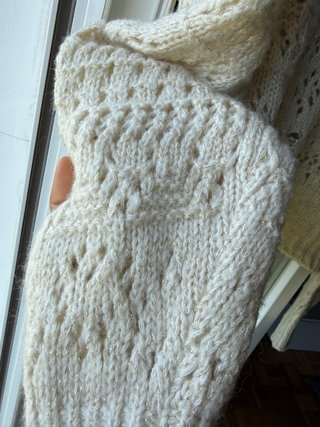 Jersey beige con brillos